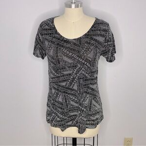 LuLaRoe Classic Tee- Elegant Collection- Black and Silver- Size Small